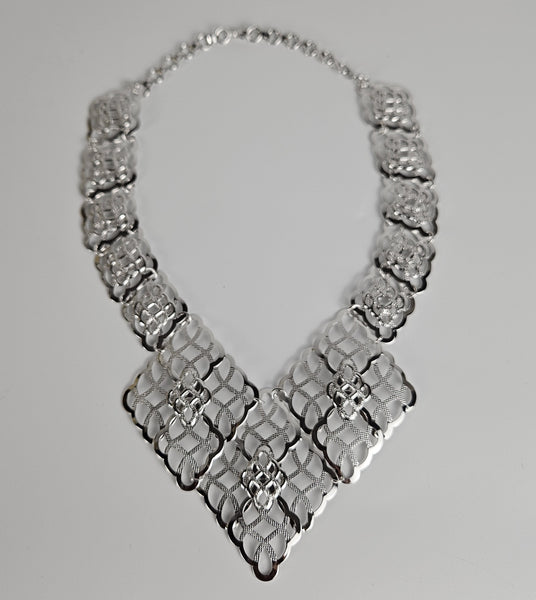 BES2586 Silver