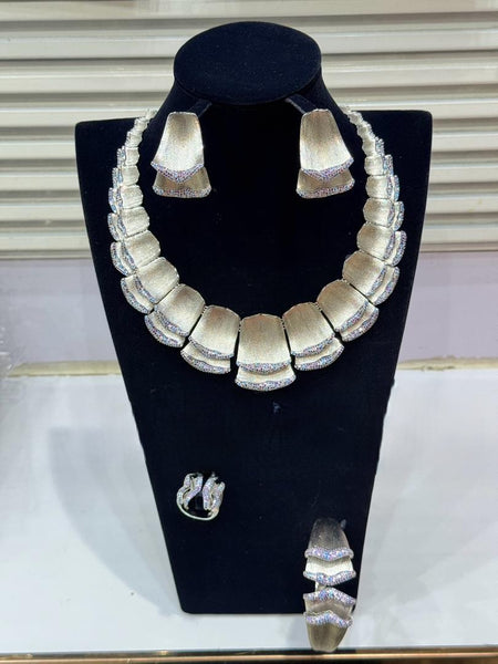CZS2701 Silver