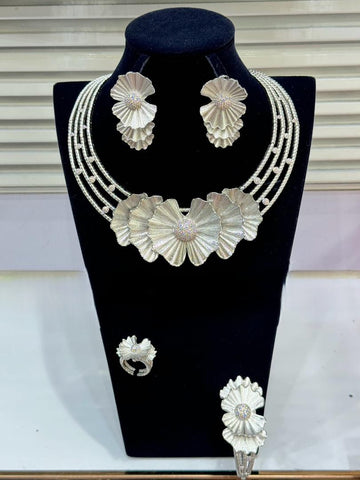 CZS2702 Silver