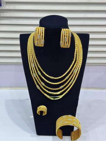 CZS2703 Gold