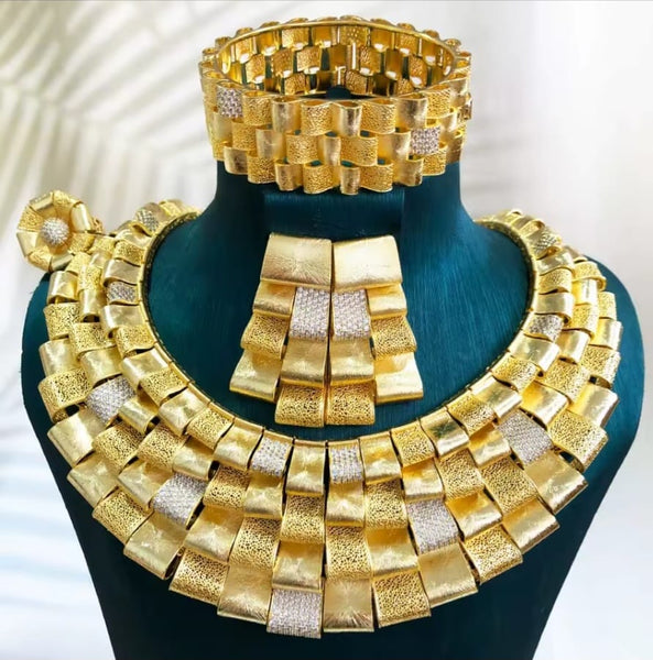 CZS2768 Gold