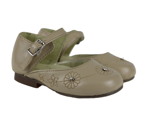 C90238 Beige Toddler Shoe