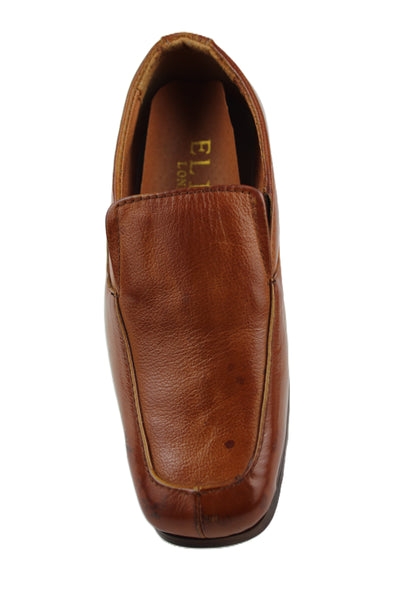 Y01-6 Brown Shoe